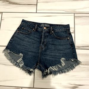 Denim Cut Off Shorts.